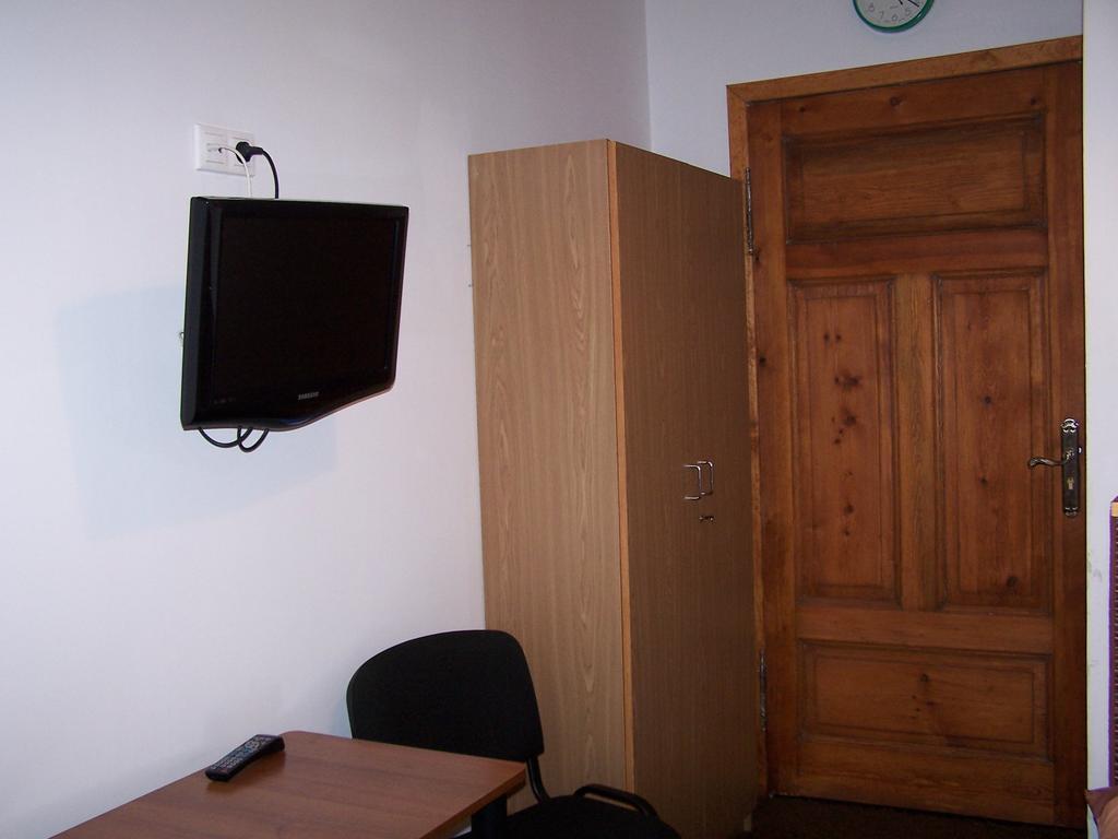Film Hostel Poznań Dış mekan fotoğraf