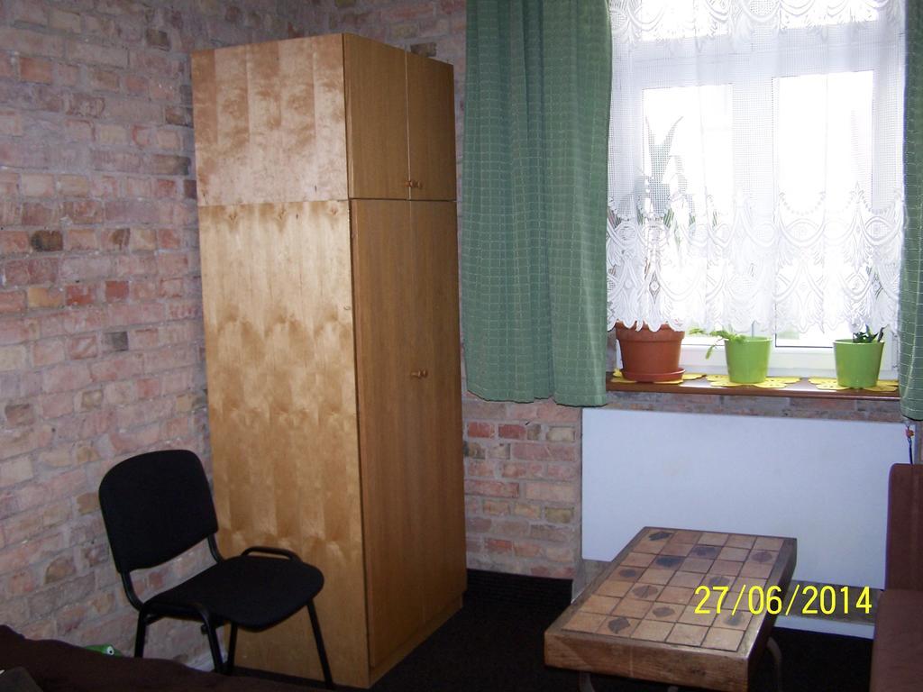 Film Hostel Poznań Dış mekan fotoğraf