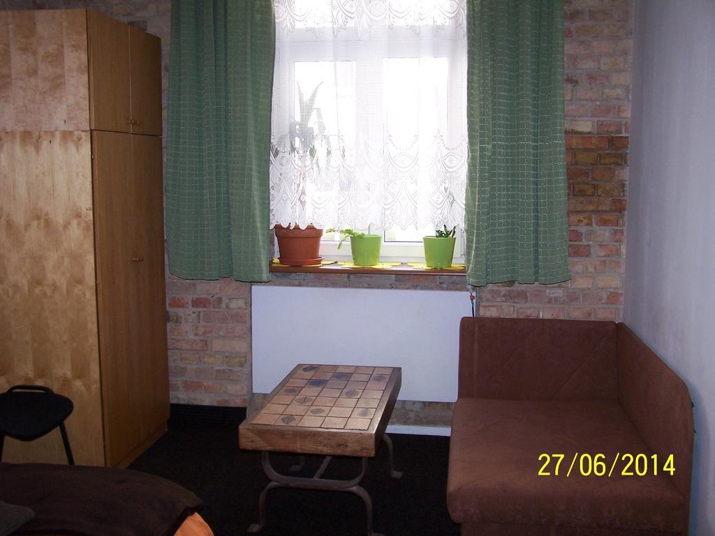 Film Hostel Poznań Dış mekan fotoğraf
