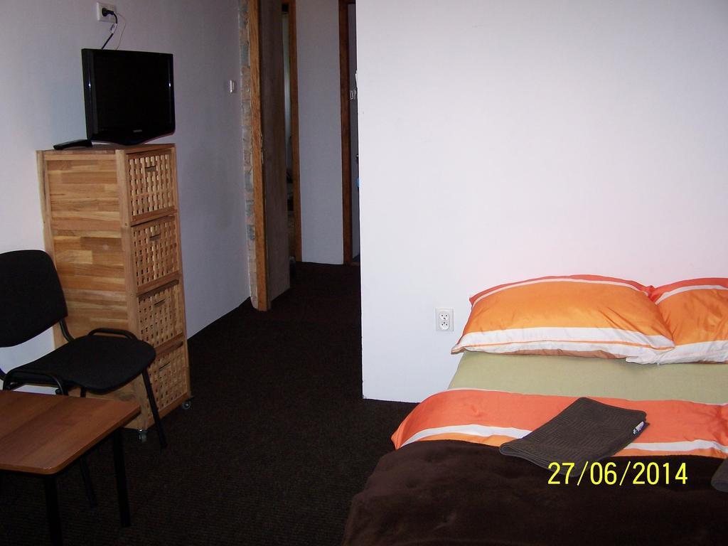 Film Hostel Poznań Dış mekan fotoğraf