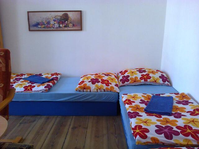 Film Hostel Poznań Dış mekan fotoğraf